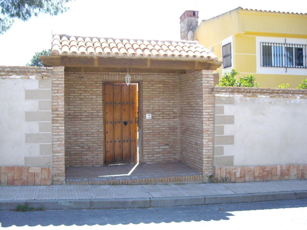 Casa Rural La Piedra De Juana Malpartida de Caceres Exterior photo